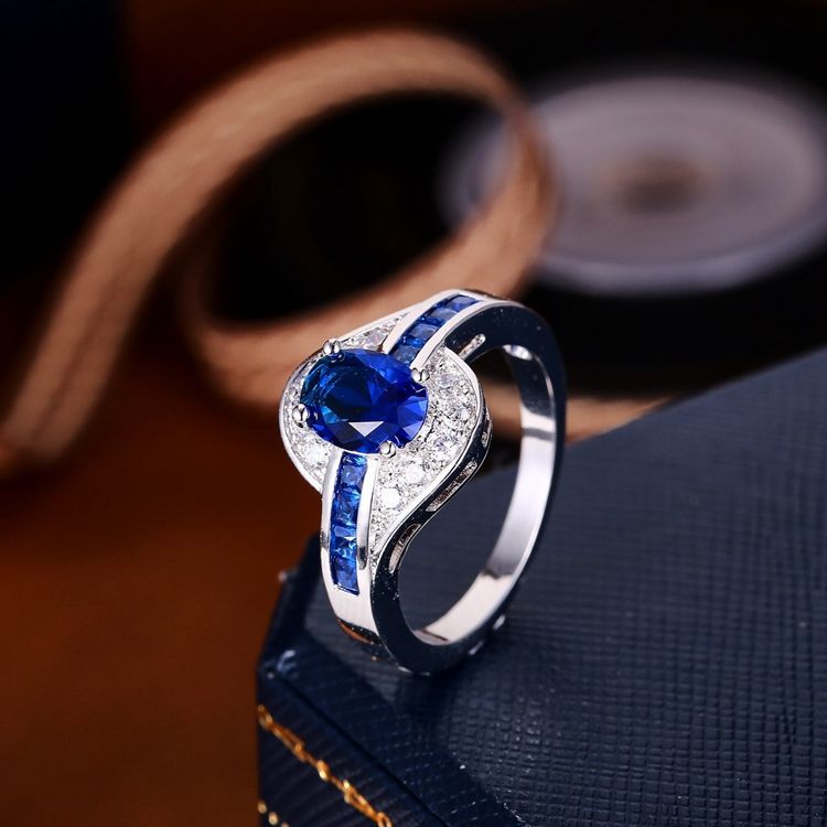 Anel Sapphire Flow | Ouro Branco