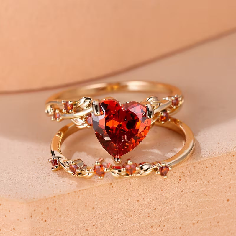 Conjunto de Anéis Coração Redvine | Ouro