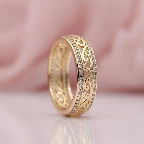 Anel Dourado Vazado Brilhante | Ouro